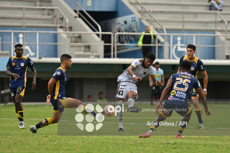 FBL-LIGA ECUABET-DELFIN-AUCAS