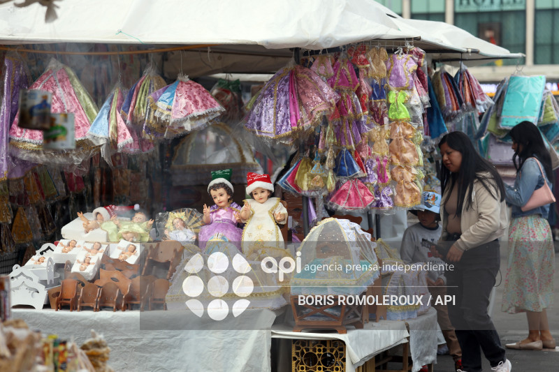 CUENCA-COMERCIO NAVIDEÑO