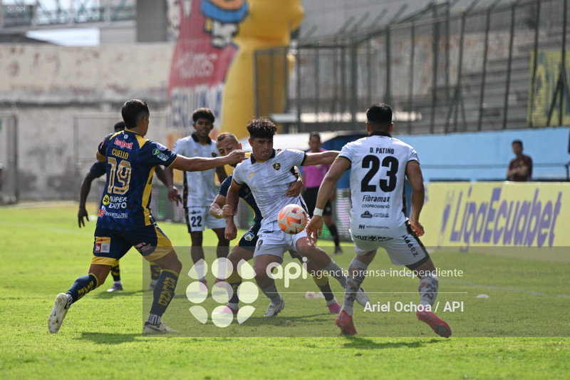 FBL-LIGA ECUABET-DELFIN-AUCAS