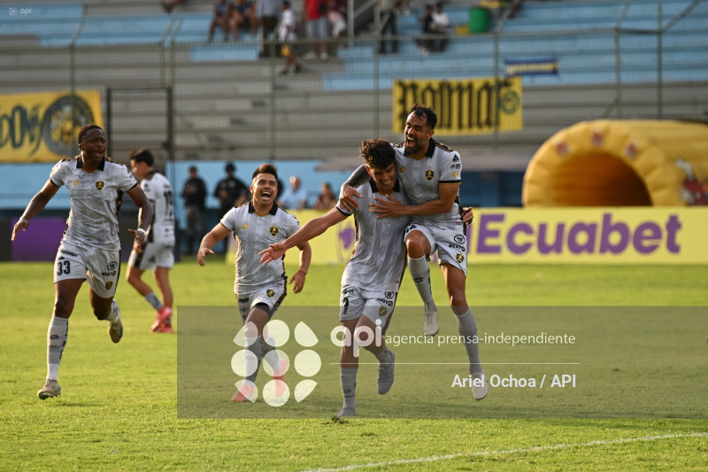 FBL-LIGA ECUABET-DELFIN-AUCAS