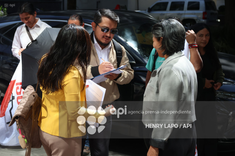 DENUNCIA PERSECUCION SINDICAL