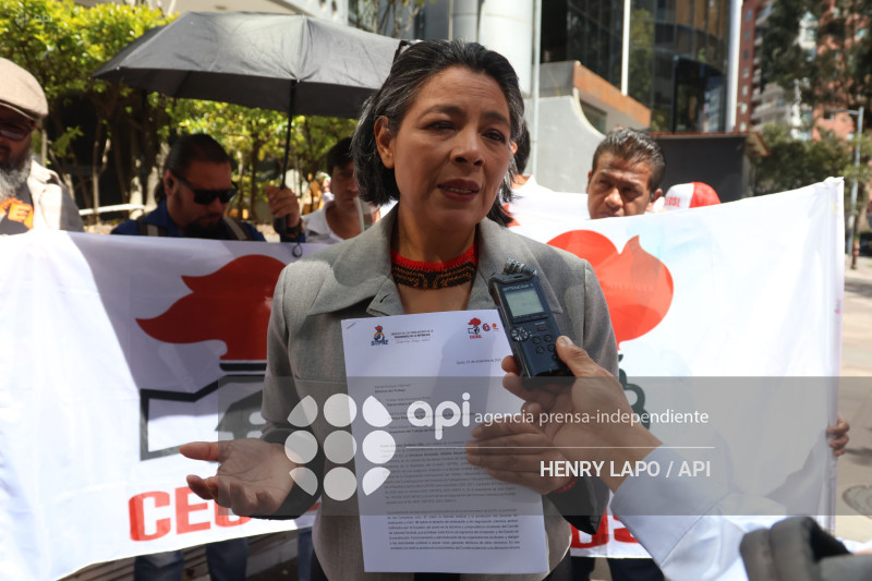 DENUNCIA PERSECUCION SINDICAL