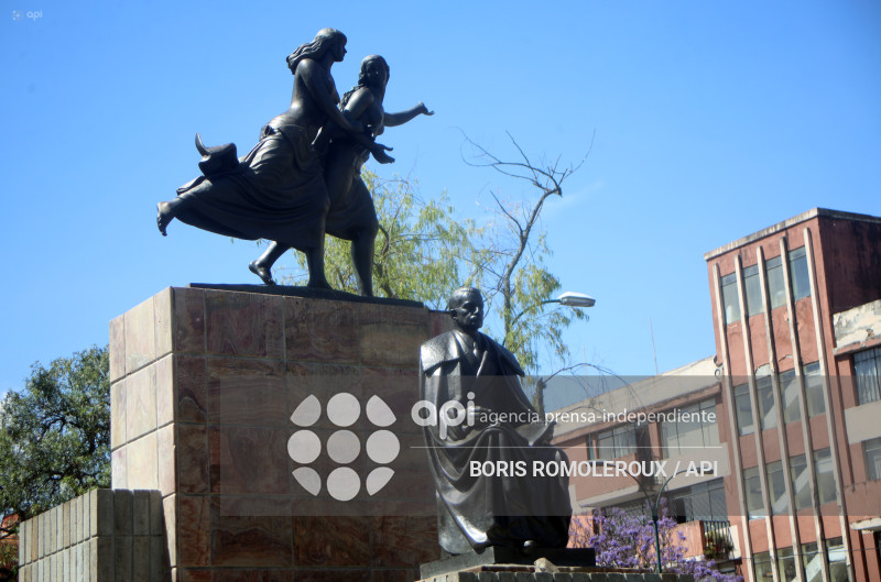 CUENCA-ENTREGA MANTENIMIENTO MONUMENTOS-AV SOLANO