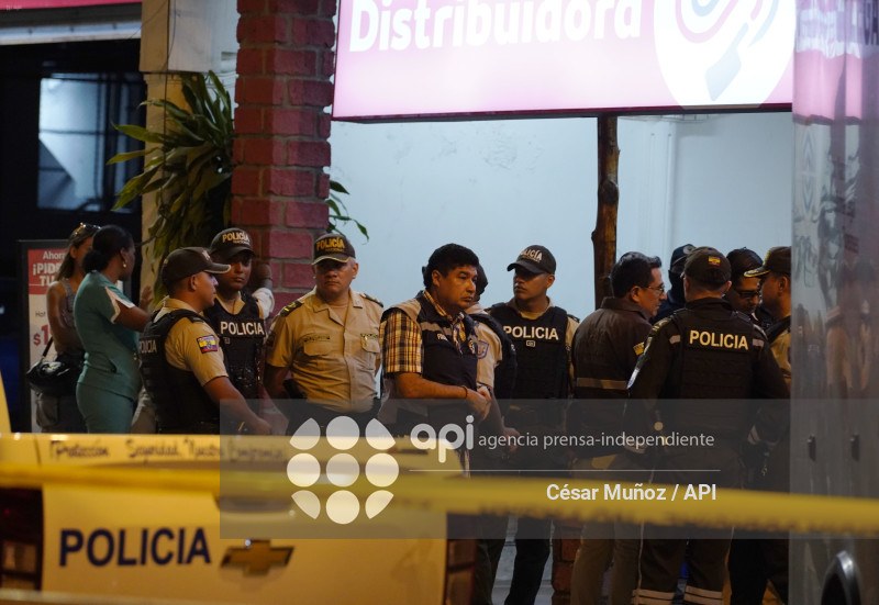 GYE-SICARIATO MARIO PINEIDA