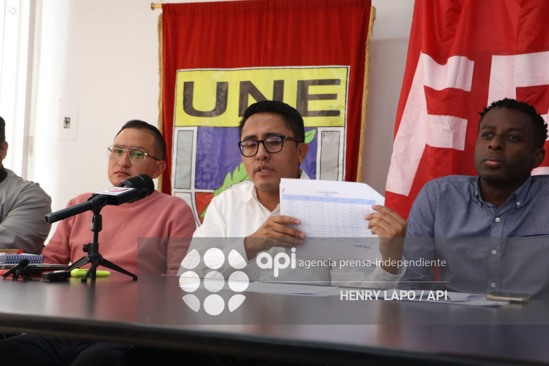 UNE RECORTE PRESUPUESTO EDUCACIÓN