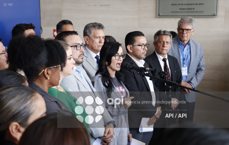 BANCADA RC PIDEN INFORMACIÓN CASO HEALTHBIRD