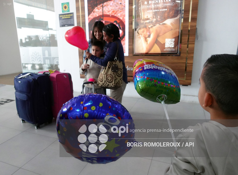 CUENCA-LLEGADA DE MIGRANTES-FESTIVIDADES