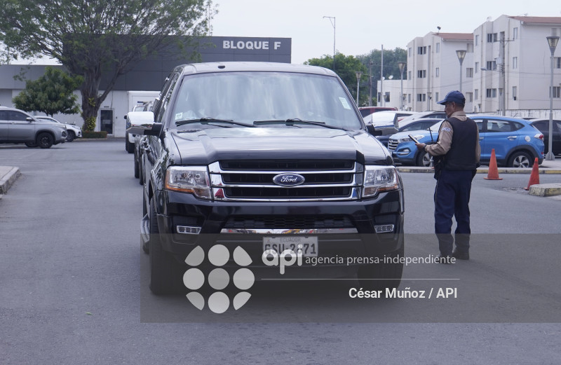 GYE-MARIO PINEIDA RESTOS