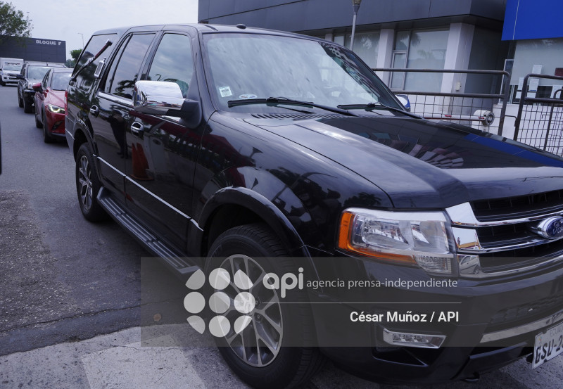 GYE-MARIO PINEIDA RESTOS