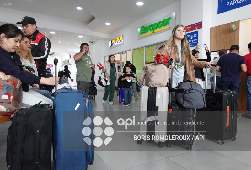 CUENCA-LLEGADA DE MIGRANTES-FESTIVIDADES