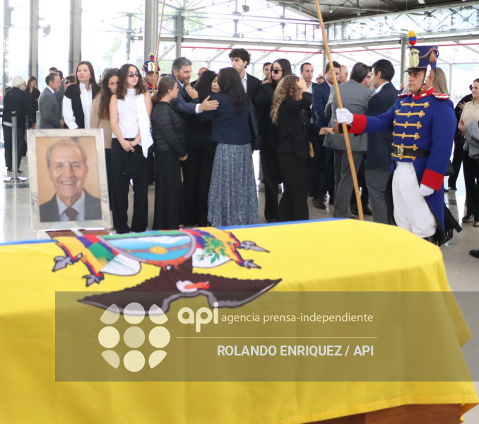 FUNERAL DE ESTADO DR RODRIGO BORJA