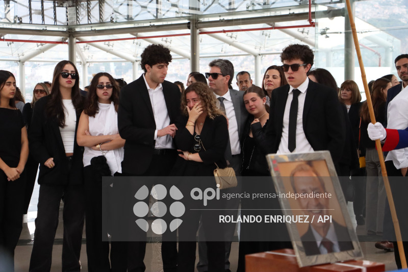 FUNERAL DE ESTADO DR RODRIGO BORJA