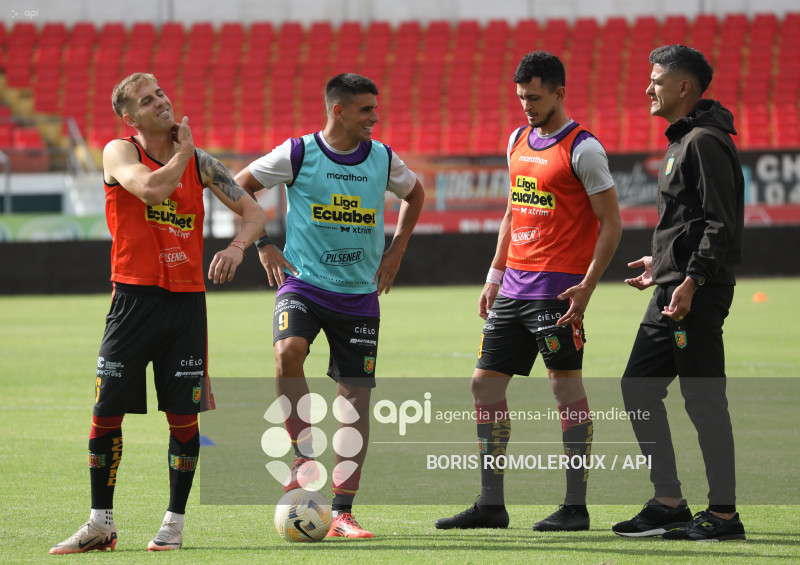 FBL-LIGAPRO-D CUENCA-EMELEC