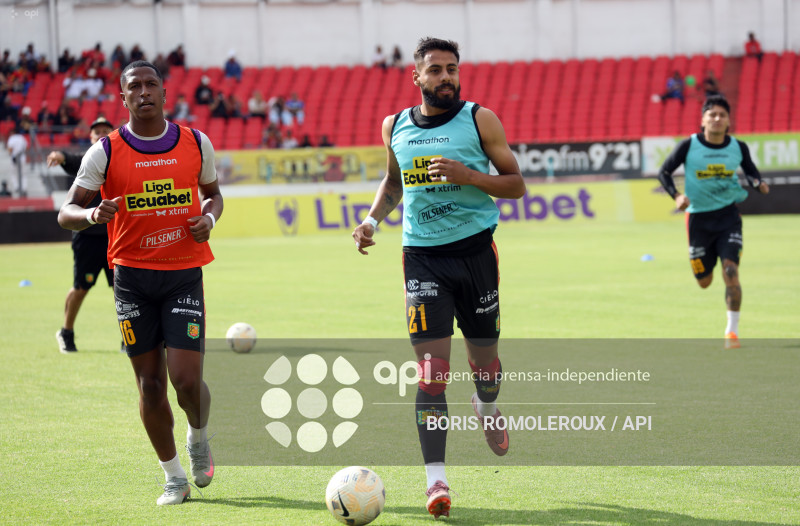 FBL-LIGAPRO-D CUENCA-EMELEC