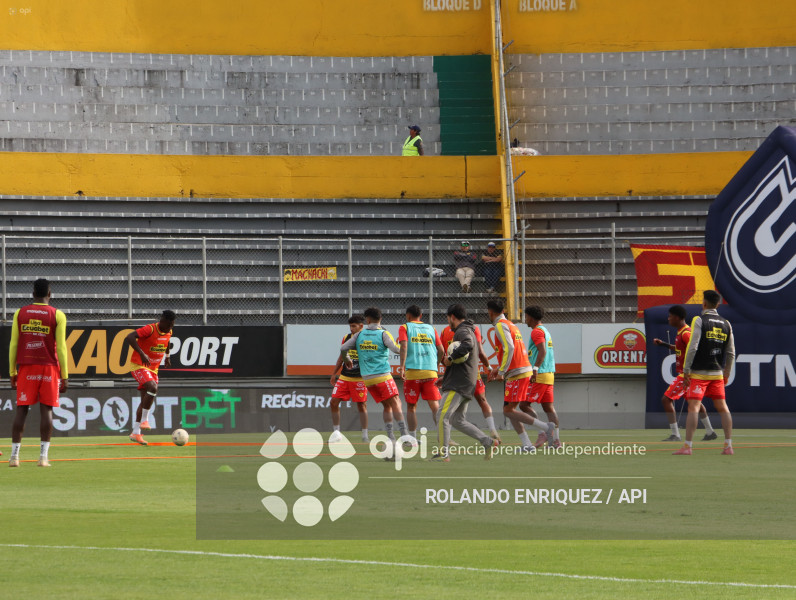 FBL LIGA ECUABET AUCAS VS MACARA
