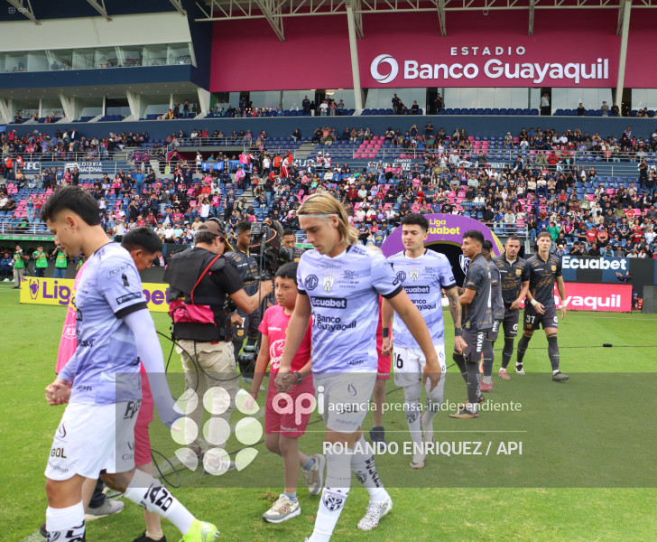 FBL LIGA ECUABET INDEPENDIENTE VALLE VS BARCELONA