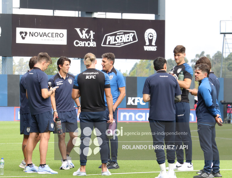 FBL LIGA ECUABET INDEPENDIENTE VALLE VS BARCELONA