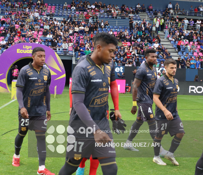 FBL LIGA ECUABET INDEPENDIENTE VALLE VS BARCELONA