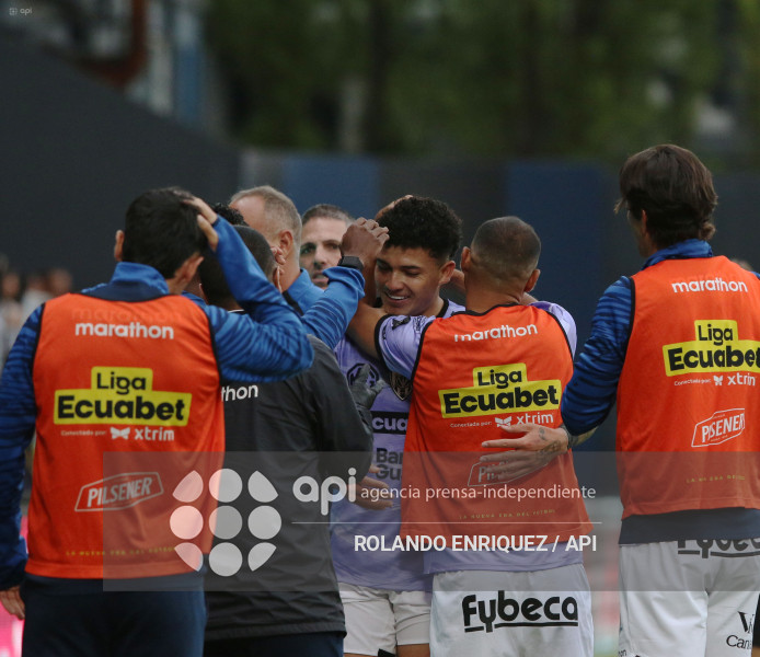 FBL LIGA ECUABET INDEPENDIENTE VALLE VS BARCELONA