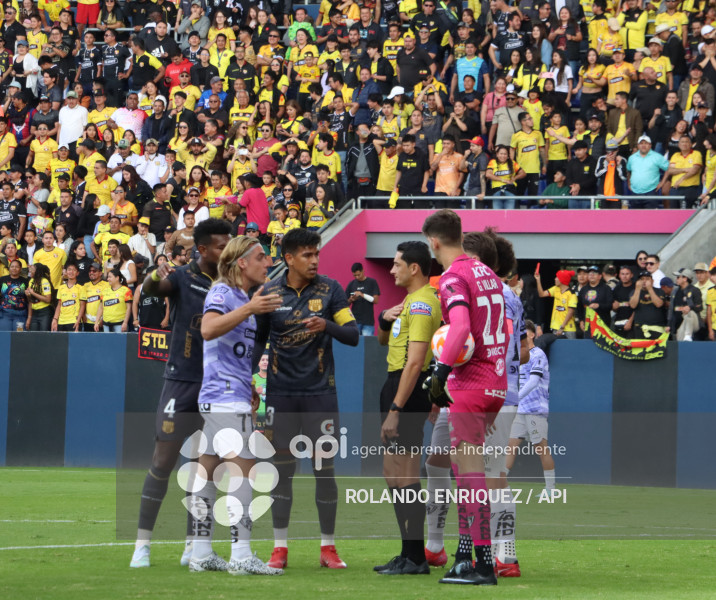 FBL LIGA ECUABET INDEPENDIENTE VALLE VS BARCELONA