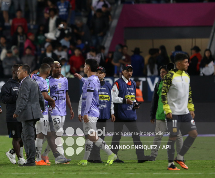 FBL LIGA ECUABET INDEPENDIENTE VALLE VS BARCELONA