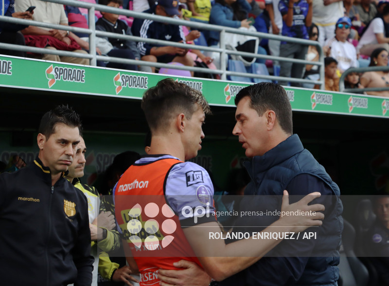 FBL LIGA ECUABET INDEPENDIENTE VALLE VS BARCELONA