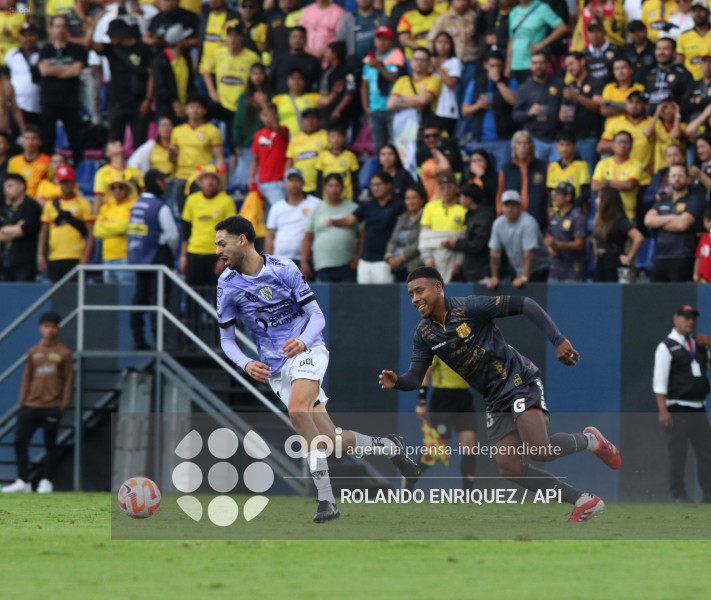 FBL LIGA ECUABET INDEPENDIENTE VALLE VS BARCELONA