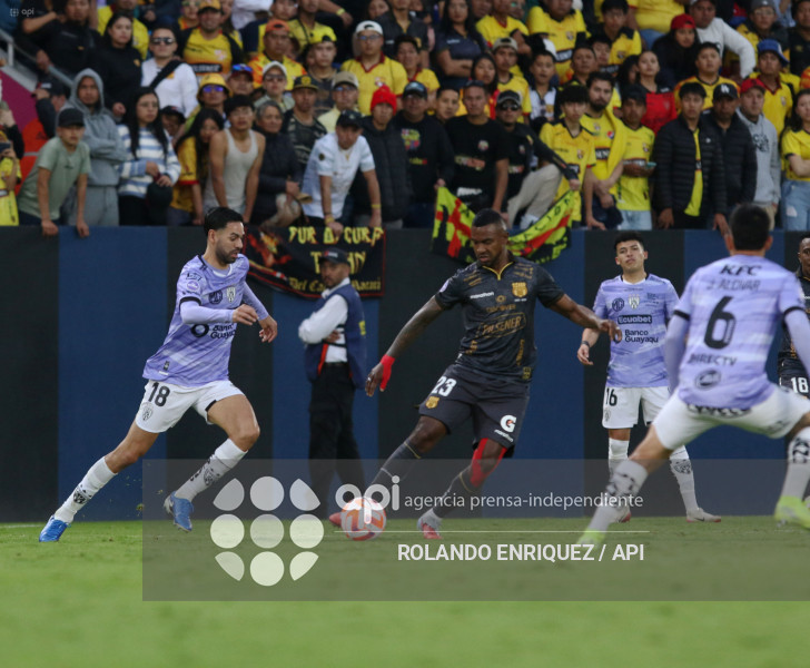 FBL LIGA ECUABET INDEPENDIENTE VALLE VS BARCELONA