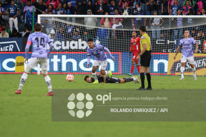 FBL LIGA ECUABET INDEPENDIENTE VALLE VS BARCELONA