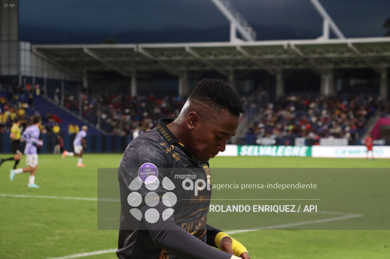 FBL LIGA ECUABET INDEPENDIENTE VALLE VS BARCELONA