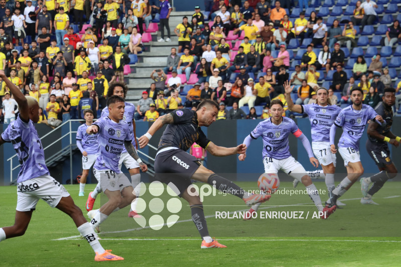 FBL LIGA ECUABET INDEPENDIENTE VALLE VS BARCELONA