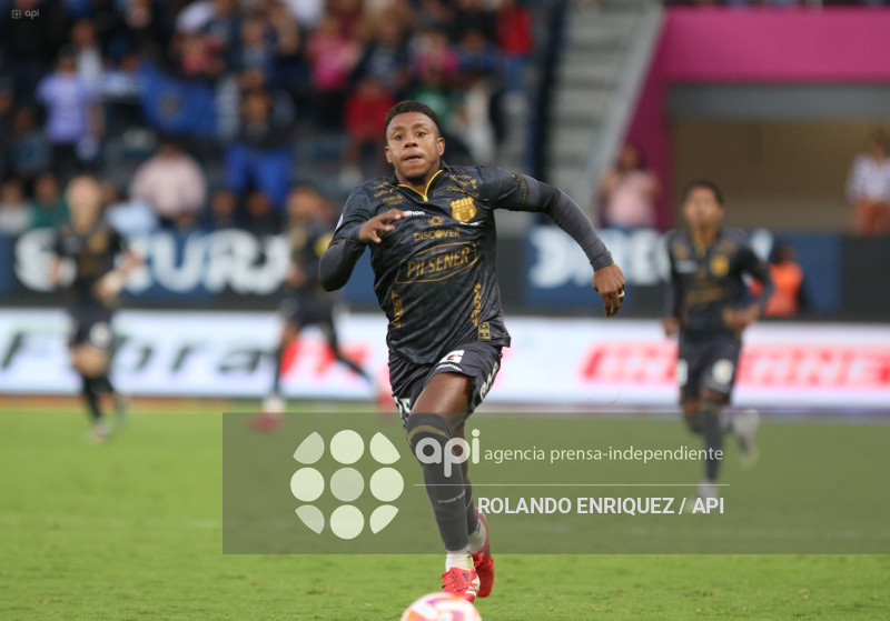 FBL LIGA ECUABET INDEPENDIENTE VALLE VS BARCELONA