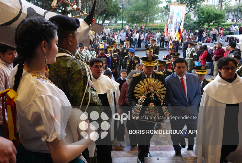 CUENCA-CAMBIO DE PADRINOS-NIÑO VIAJERO