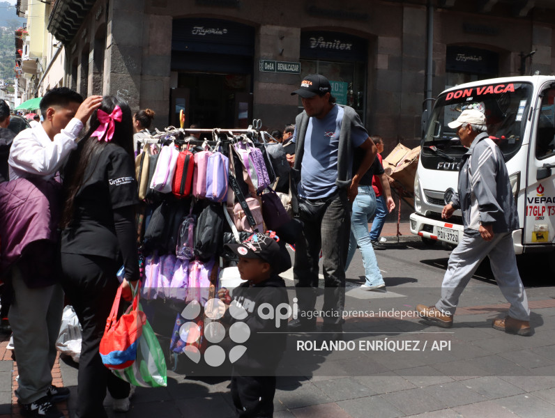 COMPRAS NAVIDENAS QUITO