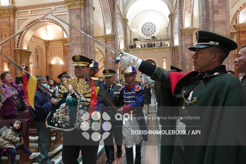 CUENCA-CAMBIO DE PADRINOS-NIÑO VIAJERO