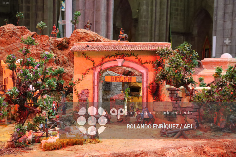 PESEBRE MAS GRANDE DE SUDAMERICA BELEN ENCANTADO