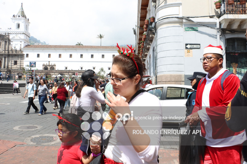COMPRAS NAVIDENAS QUITO