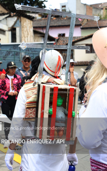 DESFILE FIESTAS DE INOCENTES