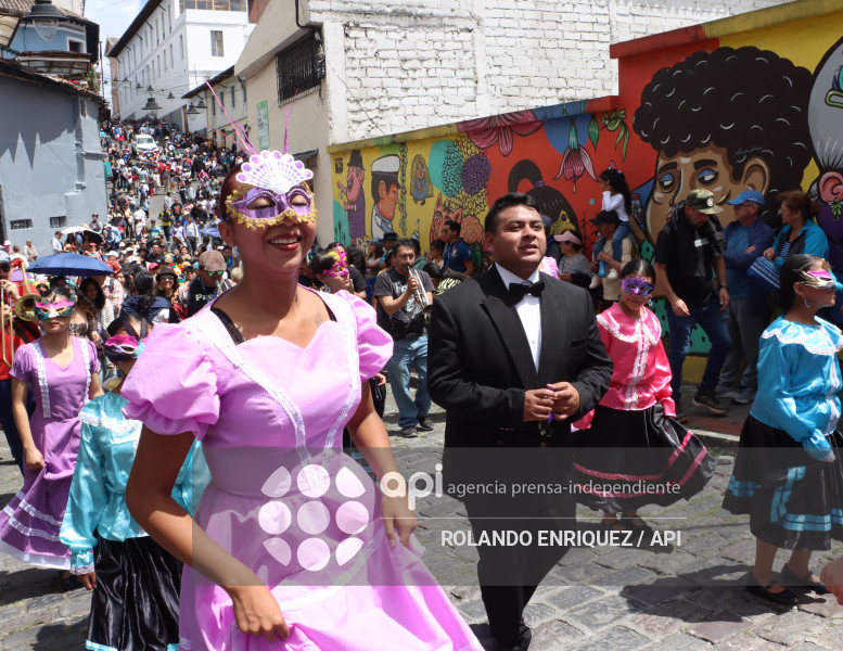 DESFILE FIESTAS DE INOCENTES