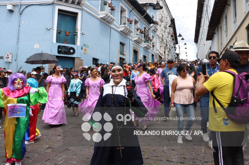 DESFILE FIESTAS DE INOCENTES