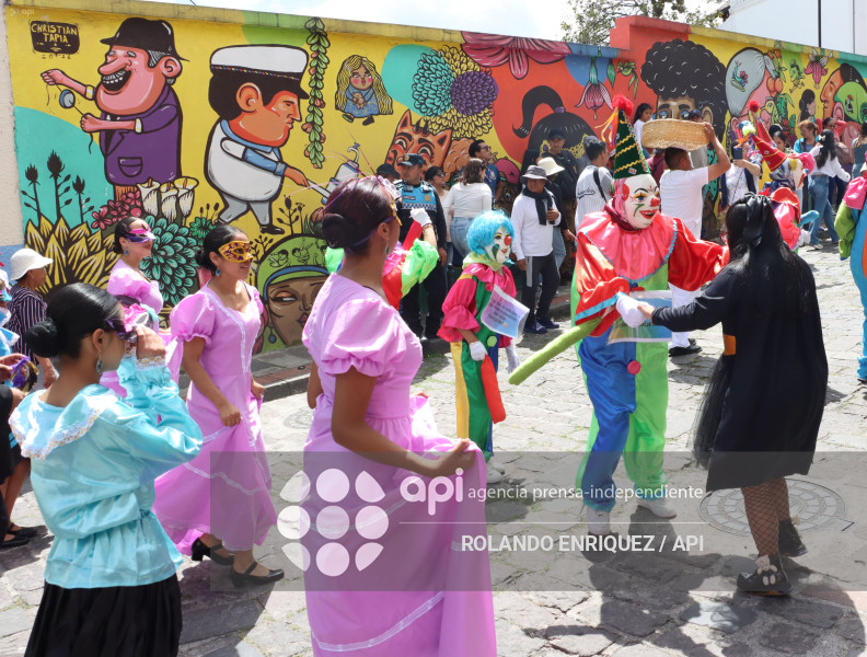DESFILE FIESTAS DE INOCENTES