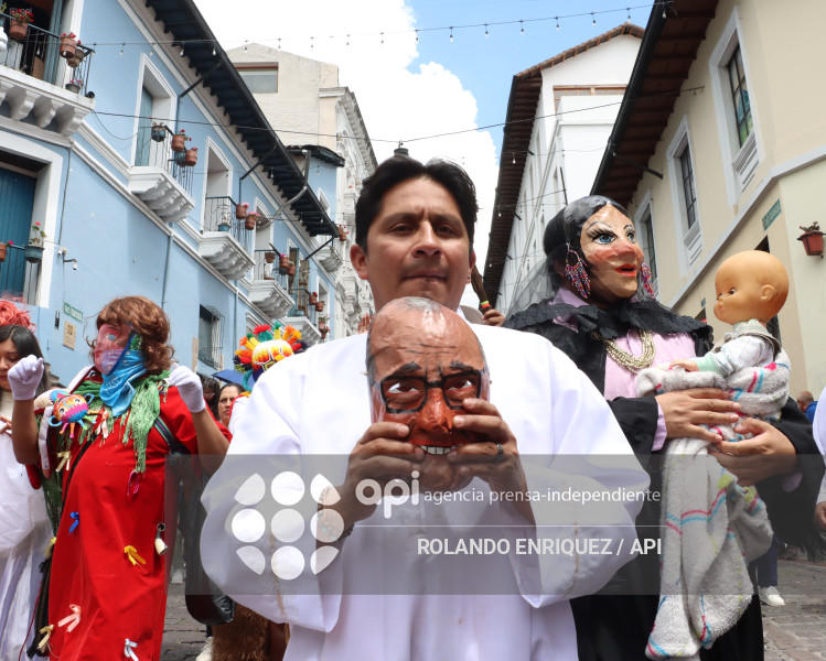 DESFILE FIESTAS DE INOCENTES