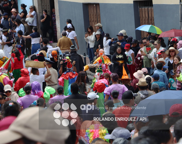 DESFILE FIESTAS DE INOCENTES