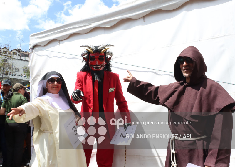 DESFILE FIESTAS DE INOCENTES