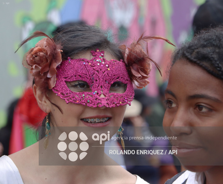 DESFILE FIESTAS DE INOCENTES