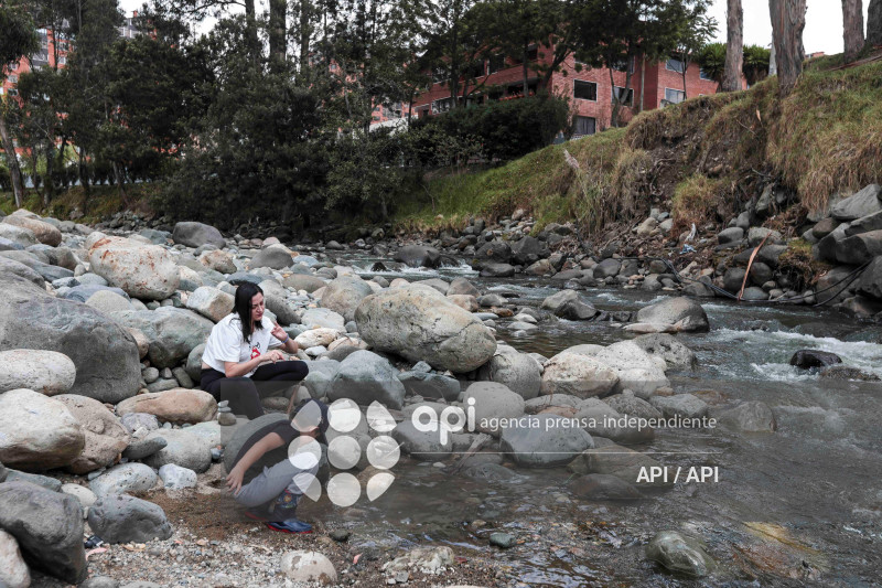 CUE-BAJO CAUDAL RIO TOMEBAMBA