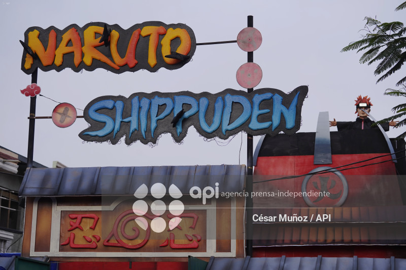 GYE-MONIGOTES GIGANTES