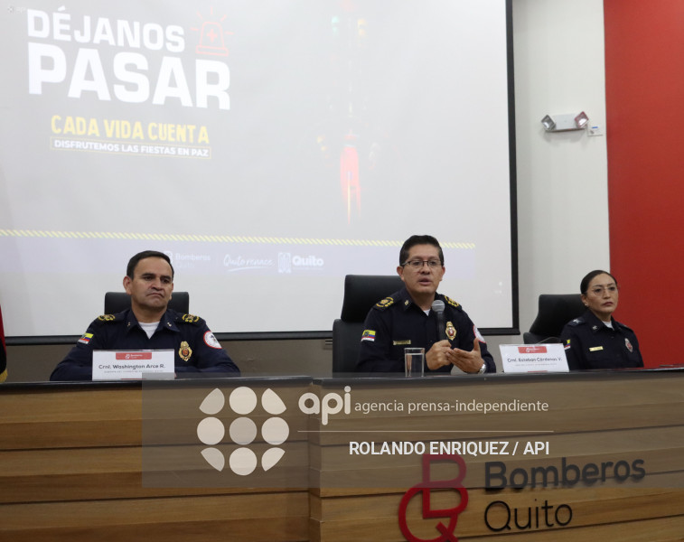 BOMBEROS PLAN DEJANOS PASAR