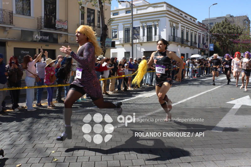 PIMERA CARRERA DE VIUDAS