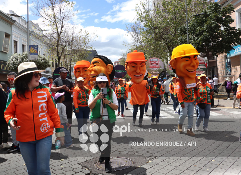 CONCURSO DE MONIGOTES 2025